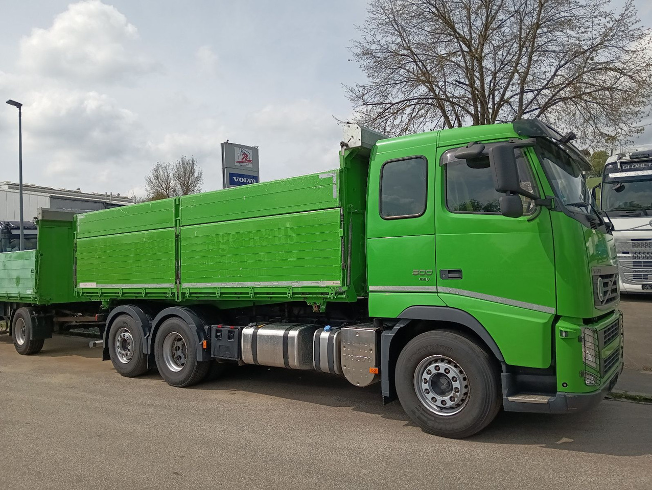Volvo FH 500 6x2R 22m3 SCHWARZMÜLLER 3-S-GETREIDEKIPPE - Camião basculante: foto 3 Volvo FH 500 6x2R 22m3 SCHWARZMÜLLER 3-S-GETREIDEKIPPE - Camião basculante: foto 3