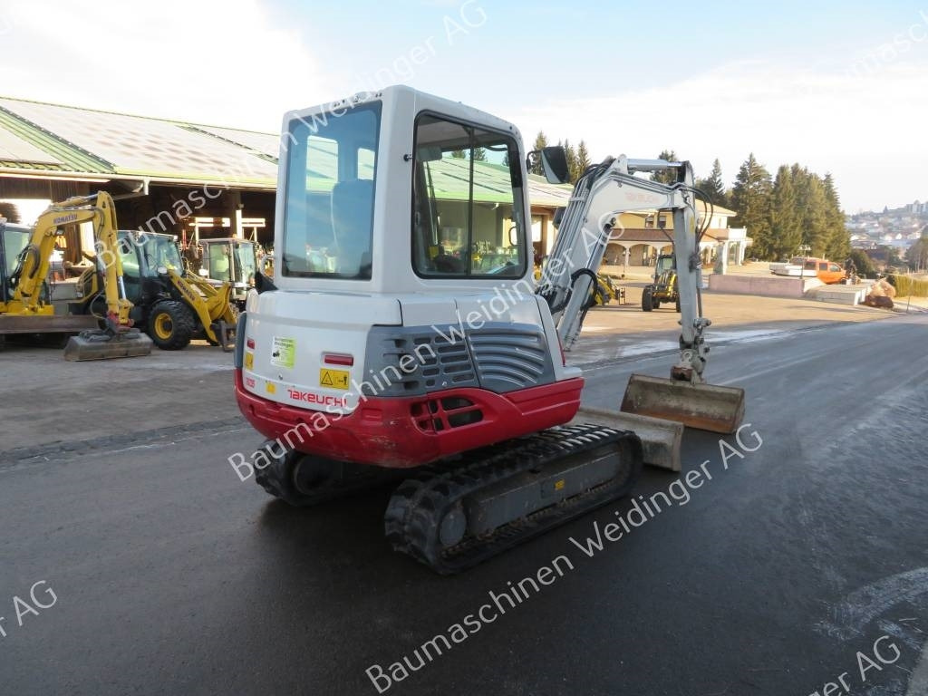 Takeuchi TB 235 - Mini escavadeira: foto 3 Takeuchi TB 235 - Mini escavadeira: foto 3