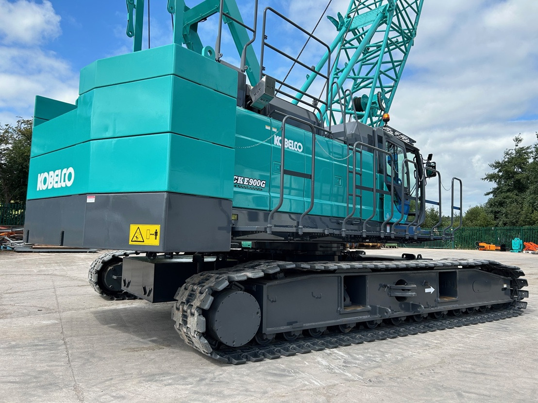 KOBELCO CKE900G-2, 100 Ton Crawler Crane - Guindaste sobre esteiras: foto 3 KOBELCO CKE900G-2, 100 Ton Crawler Crane - Guindaste sobre esteiras: foto 3