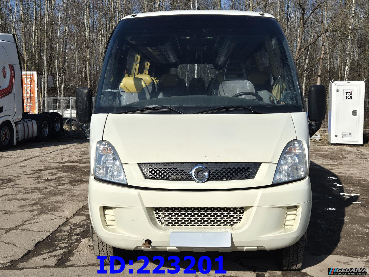 IVECO Wing 25-seater (Engine problem) - Autocarro: foto 2 IVECO Wing 25-seater (Engine problem) - Autocarro: foto 2