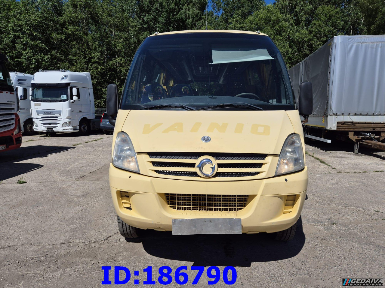 IVECO Wing Daily Tourys 25-seater - Autocarro: foto 2 IVECO Wing Daily Tourys 25-seater - Autocarro: foto 2