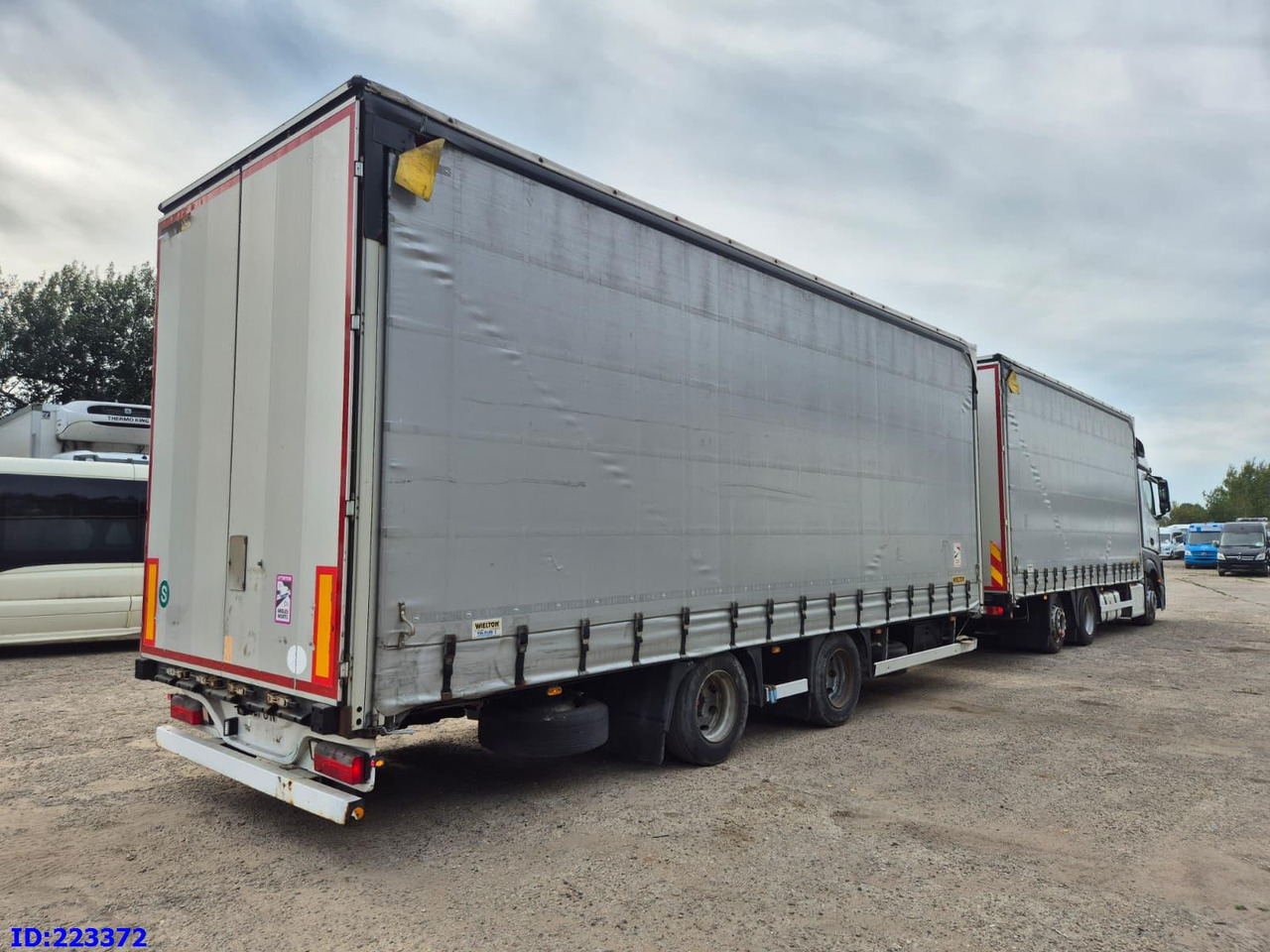 MERCEDES-BENZ Actros 2542 6x2 Euro6 + Wielton trailer - Camião de lona: foto 5 MERCEDES-BENZ Actros 2542 6x2 Euro6 + Wielton trailer - Camião de lona: foto 5