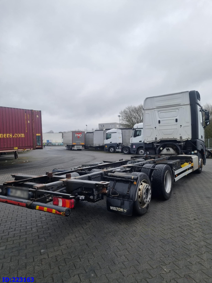 MERCEDES-BENZ Actros 2542 BDF 6x2 Euro6 - Camião chassi: foto 5 MERCEDES-BENZ Actros 2542 BDF 6x2 Euro6 - Camião chassi: foto 5