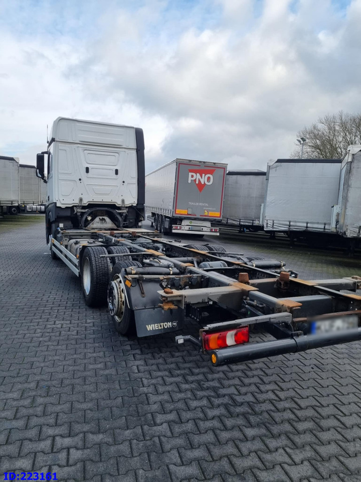 MERCEDES-BENZ Actros 2542 BDF 6x2 Euro6 - Camião chassi: foto 5 MERCEDES-BENZ Actros 2542 BDF 6x2 Euro6 - Camião chassi: foto 5