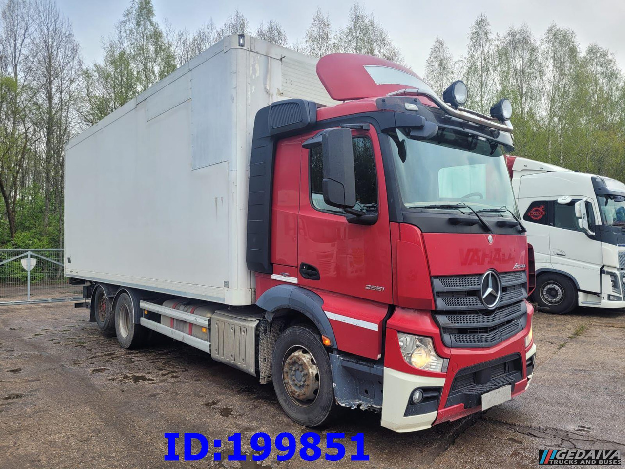 MERCEDES-BENZ Actros 2551 6x2 Euro5 - Camião furgão: foto 4 MERCEDES-BENZ Actros 2551 6x2 Euro5 - Camião furgão: foto 4