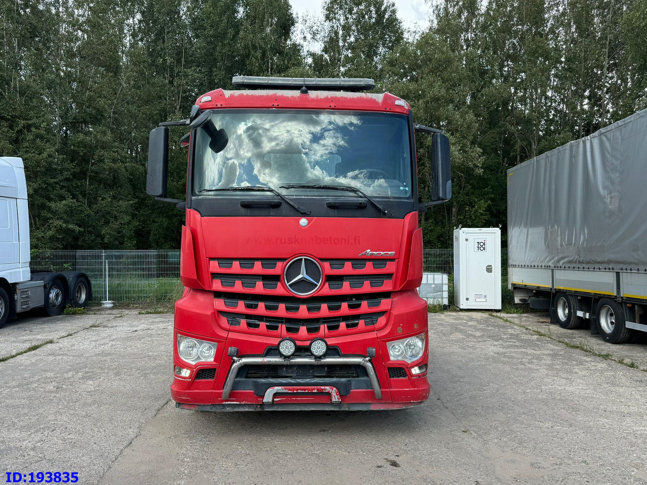 MERCEDES-BENZ Arocs 2840 6x4 Manual Euro6 - Camião chassi: foto 2 MERCEDES-BENZ Arocs 2840 6x4 Manual Euro6 - Camião chassi: foto 2