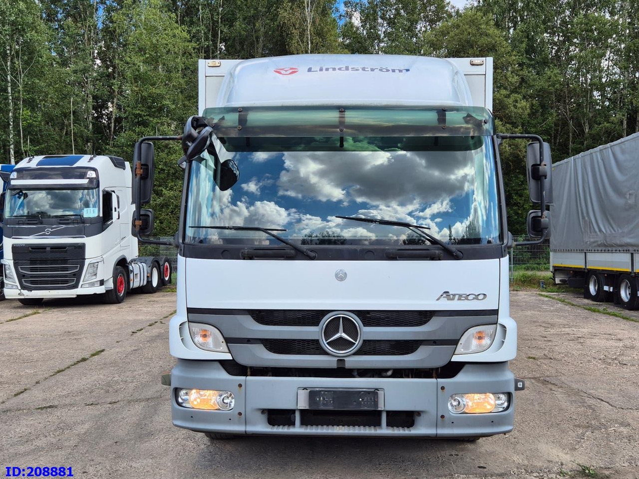 MERCEDES-BENZ Atego 1224 - Camião furgão: foto 2 MERCEDES-BENZ Atego 1224 - Camião furgão: foto 2