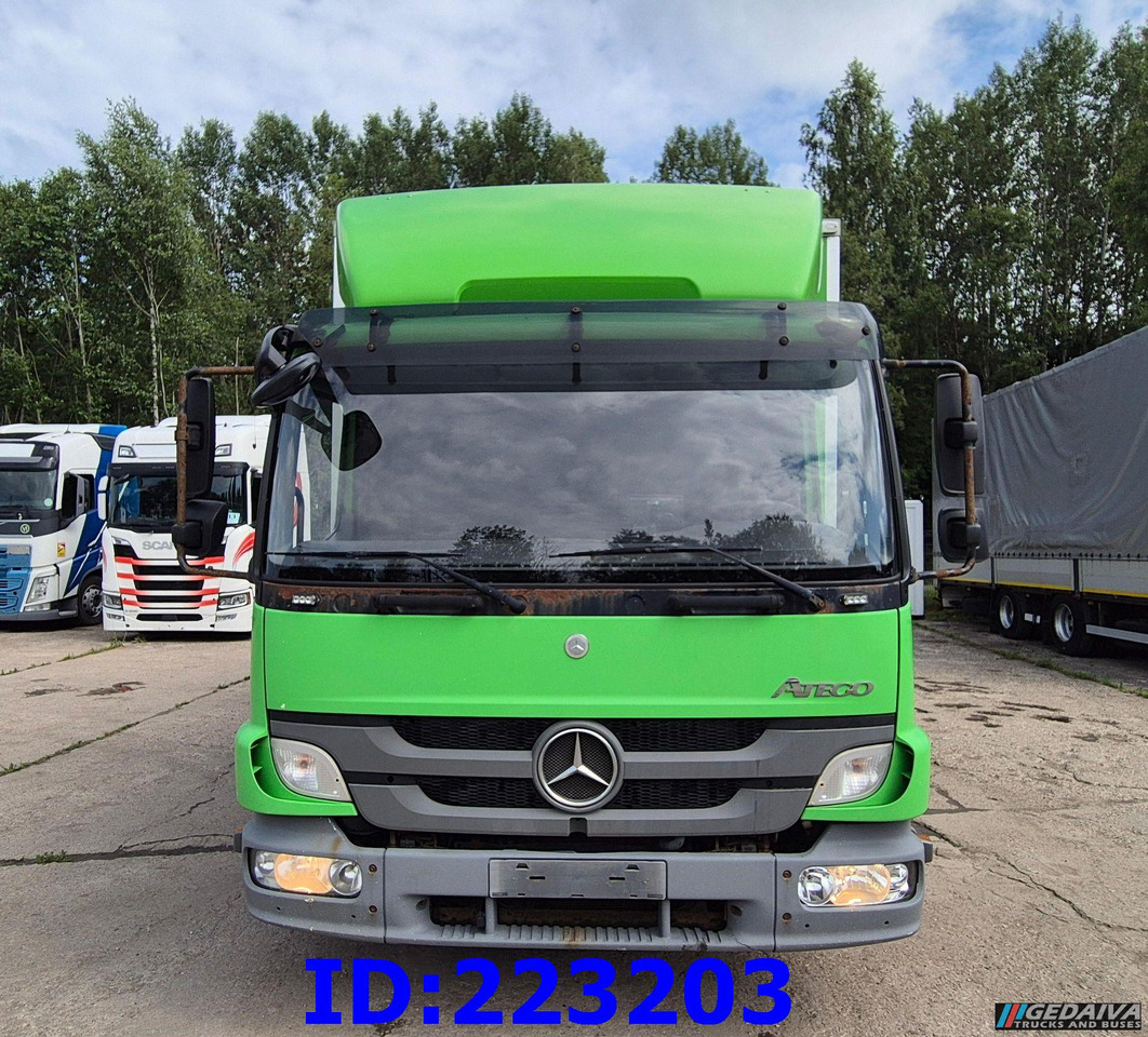 MERCEDES-BENZ Atego 818 4x2 Euro5 Manual - Camião furgão: foto 2 MERCEDES-BENZ Atego 818 4x2 Euro5 Manual - Camião furgão: foto 2