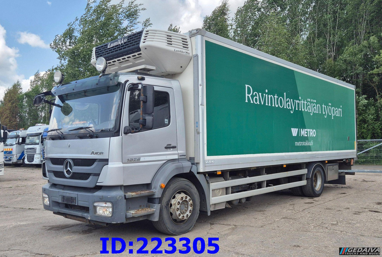 MERCEDES-BENZ Axor 1829 Euro5 Manual + Tail lift - Camião frigorífico: foto 1 MERCEDES-BENZ Axor 1829 Euro5 Manual + Tail lift - Camião frigorífico: foto 1