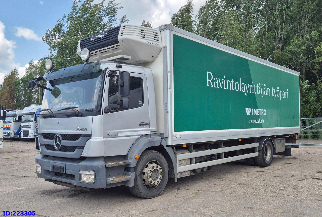 MERCEDES-BENZ Axor 1829 Euro5 Manual + Tail lift - Camião frigorífico: foto 1 MERCEDES-BENZ Axor 1829 Euro5 Manual + Tail lift - Camião frigorífico: foto 1