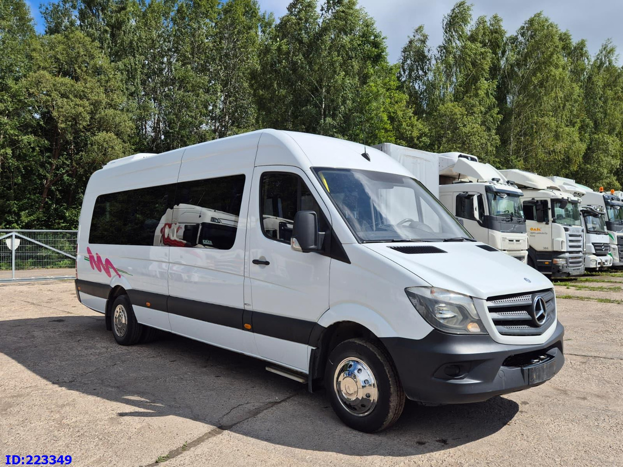 MERCEDES-BENZ Sprinter 516 23 places - Autocarro: foto 1 MERCEDES-BENZ Sprinter 516 23 places - Autocarro: foto 1