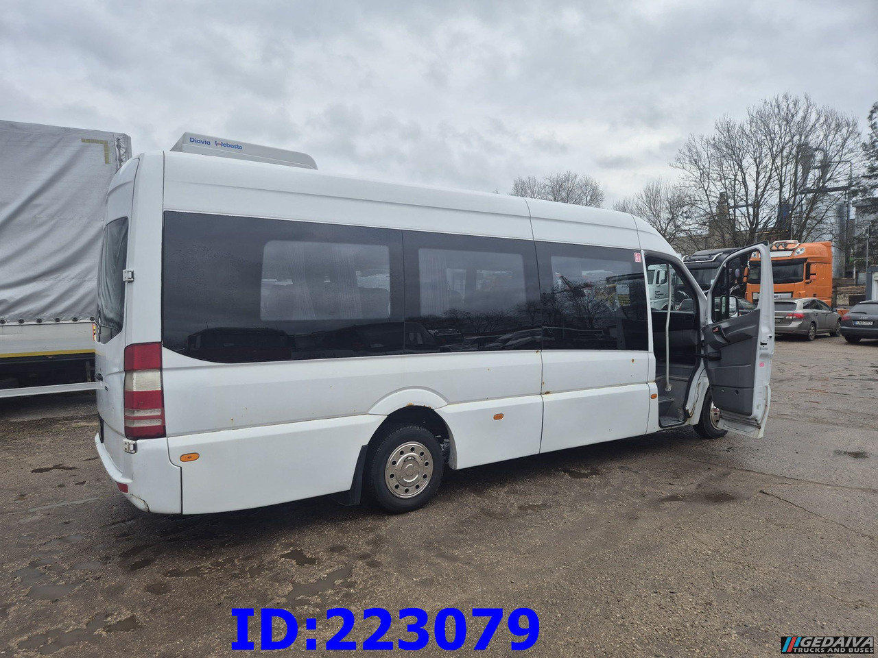 MERCEDES-BENZ Sprinter 516 - VIP - Euro6 - 17 places - Autocarro: foto 5 MERCEDES-BENZ Sprinter 516 - VIP - Euro6 - 17 places - Autocarro: foto 5
