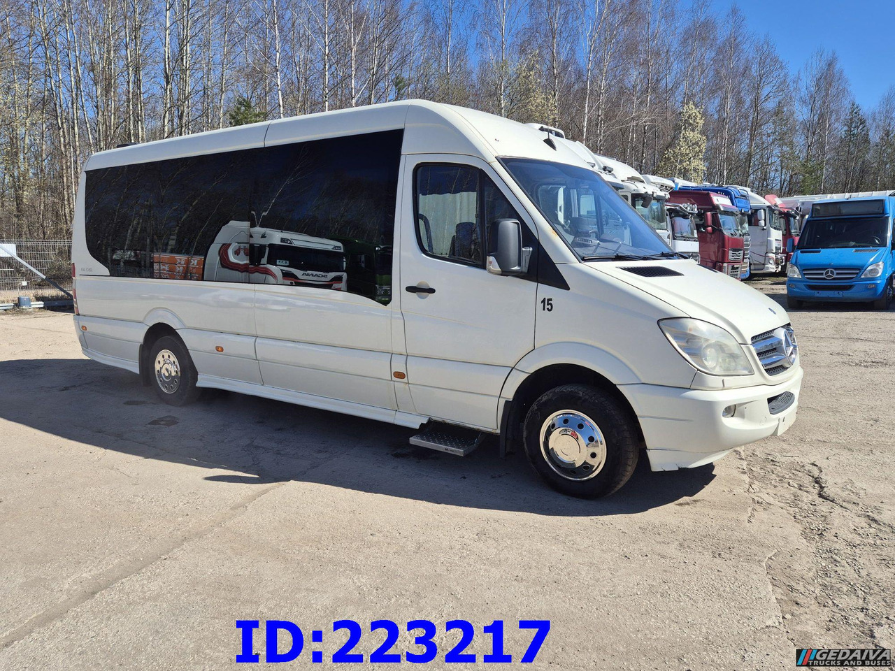 MERCEDES-BENZ Sprinter 518 VIP Prostyle 17-Place (Motor defekt) - Autocarro: foto 2 MERCEDES-BENZ Sprinter 518 VIP Prostyle 17-Place (Motor defekt) - Autocarro: foto 2