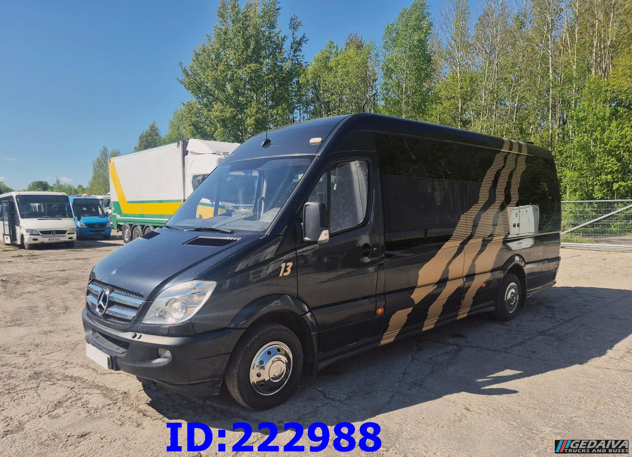 MERCEDES-BENZ Sprinter 519 VIP - 17 Seater - Autocarro: foto 1 MERCEDES-BENZ Sprinter 519 VIP - 17 Seater - Autocarro: foto 1