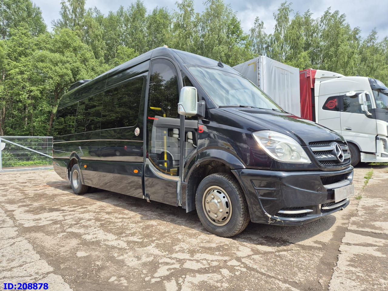 MERCEDES-BENZ Sprinter 519 -VIP- 17 places - Autocarro: foto 4 MERCEDES-BENZ Sprinter 519 -VIP- 17 places - Autocarro: foto 4