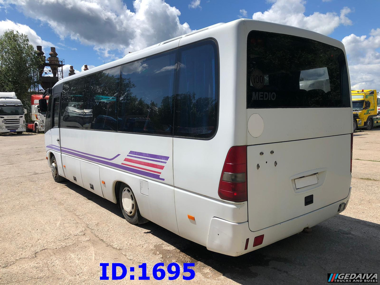 MERCEDES-BENZ Vario Medio 815 30-Seater - Autocarro: foto 5 MERCEDES-BENZ Vario Medio 815 30-Seater - Autocarro: foto 5