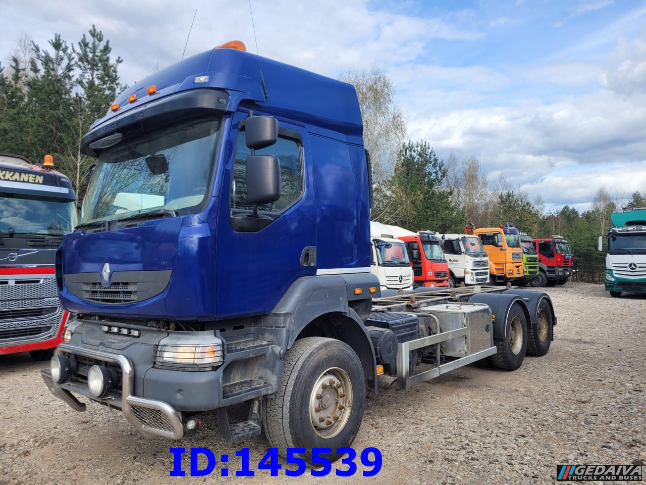 RENAULT Kerax 520HP 6x4 Full steel - Camião chassi: foto 1 RENAULT Kerax 520HP 6x4 Full steel - Camião chassi: foto 1