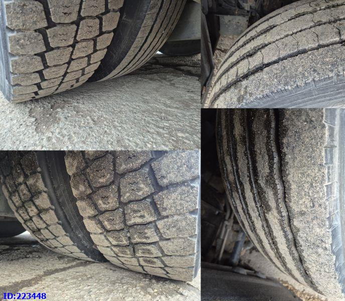 Autocarro SCANIA HIGER TOURING HD 51-seater: foto 10