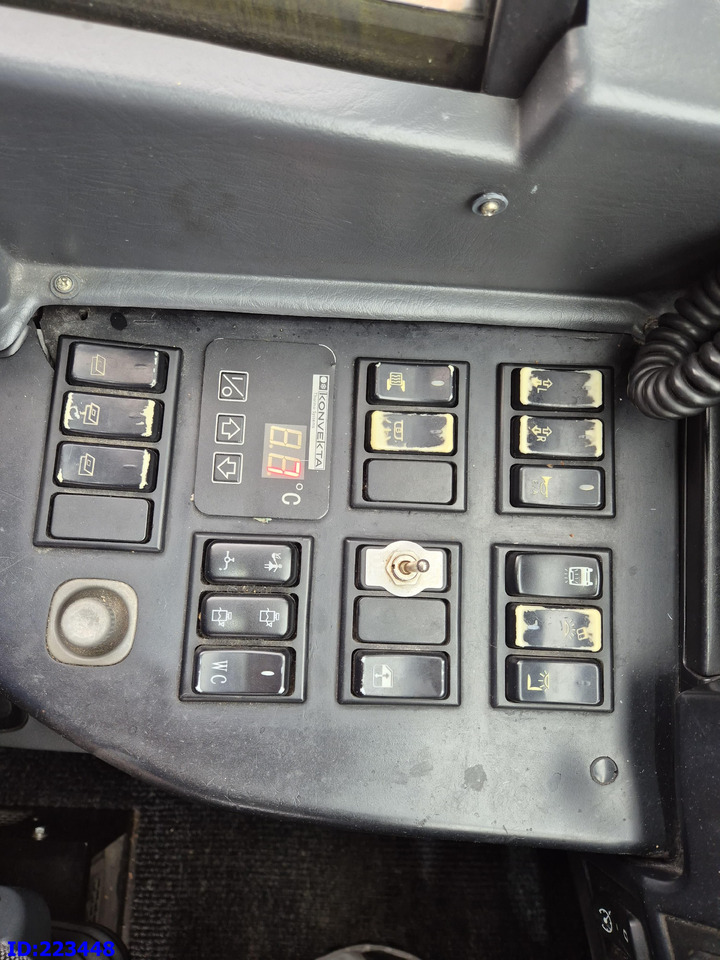 Autocarro SCANIA HIGER TOURING HD 51-seater: foto 13