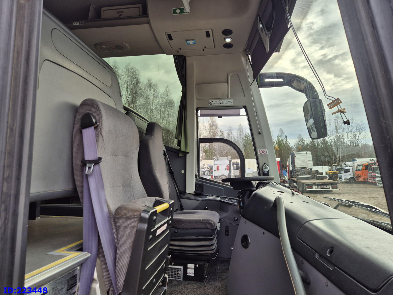 Autocarro SCANIA HIGER TOURING HD 51-seater: foto 12