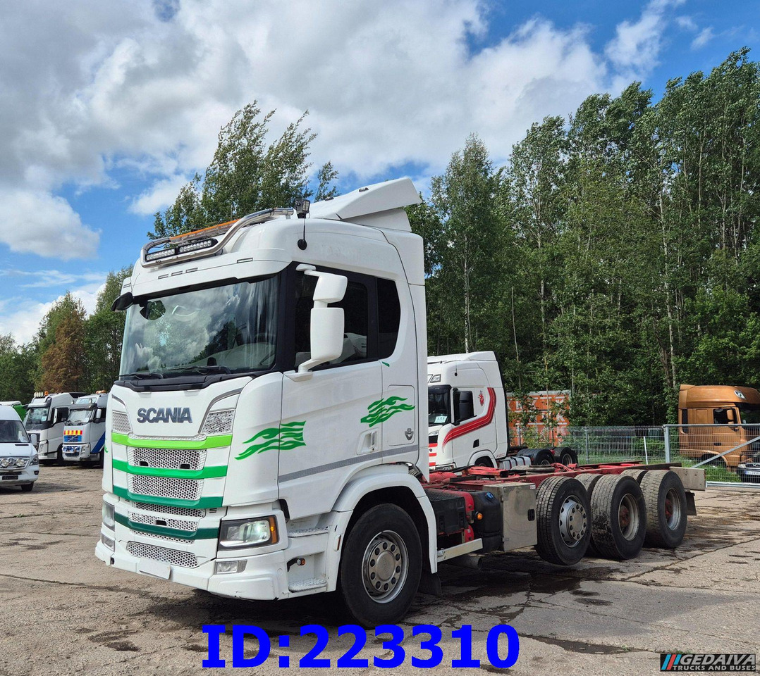 SCANIA R650 V8 8x4 BIG AXLES - Camião chassi: foto 1 SCANIA R650 V8 8x4 BIG AXLES - Camião chassi: foto 1