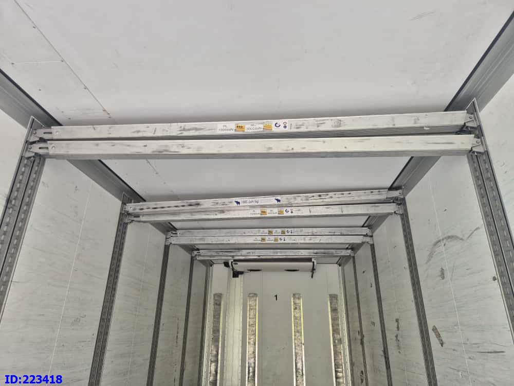 SCHMITZ CARGOBULL MKO BOX 57m3 - Carroçaria para furgões: foto 5 SCHMITZ CARGOBULL MKO BOX 57m3 - Carroçaria para furgões: foto 5