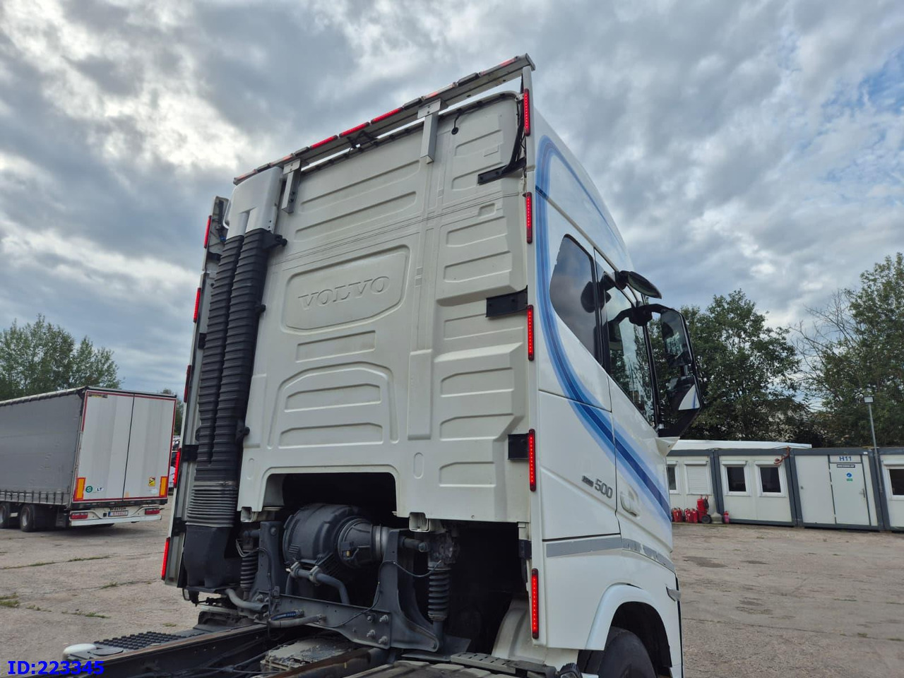 VOLVO FH13 500HP 6x2 10 tyre - New generation - Camião chassi: foto 5 VOLVO FH13 500HP 6x2 10 tyre - New generation - Camião chassi: foto 5