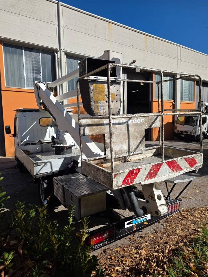 Caminhão com plataforma aérea GSR E219PX E4: foto 9