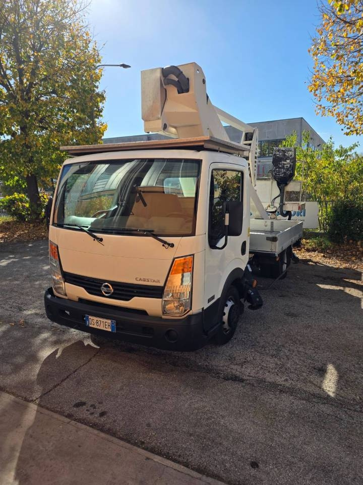 GSR E219PX E4 - Caminhão com plataforma aérea: foto 1 GSR E219PX E4 - Caminhão com plataforma aérea: foto 1