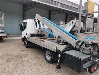 Multitel MX 200 - Caminhão com plataforma aérea: foto 1 Multitel MX 200 - Caminhão com plataforma aérea: foto 1