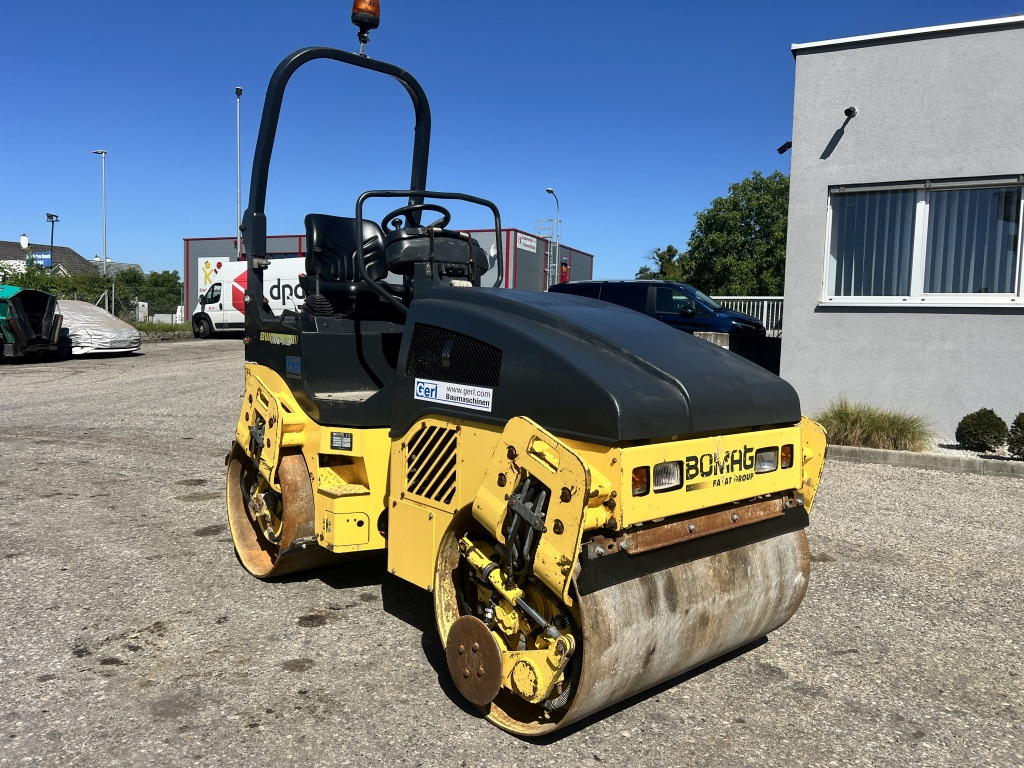 Bomag BW 120 AD-4 (111624) - Compactador de asfalto: foto 5 Bomag BW 120 AD-4 (111624) - Compactador de asfalto: foto 5