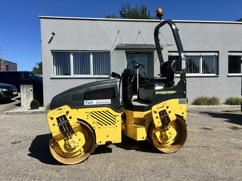Bomag BW 120 AD-4 (111624) - Compactador de asfalto: foto 1 Bomag BW 120 AD-4 (111624) - Compactador de asfalto: foto 1