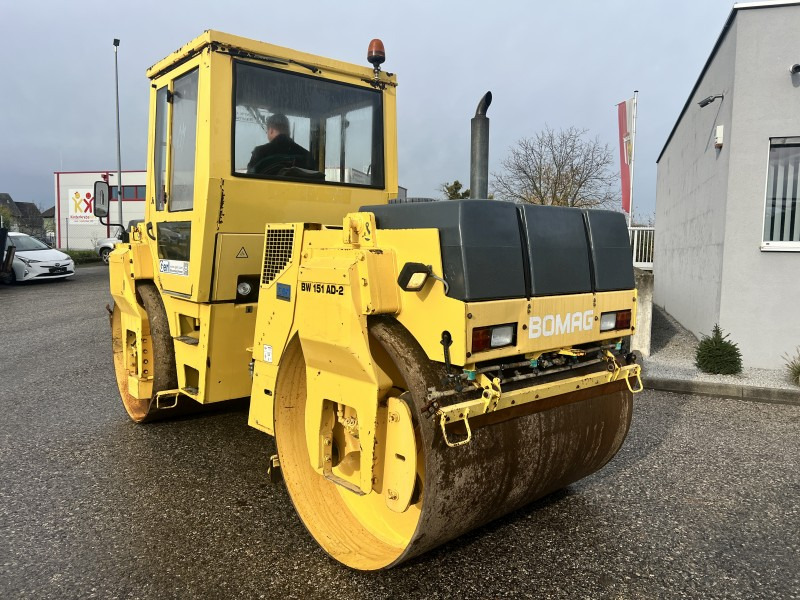 Bomag BW 151 AD-2 (111297) - Compactador de asfalto: foto 3 Bomag BW 151 AD-2 (111297) - Compactador de asfalto: foto 3