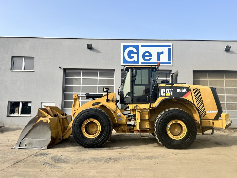 Caterpillar 966 K (111137) - Pá carregadora de rodas: foto 1 Caterpillar 966 K (111137) - Pá carregadora de rodas: foto 1