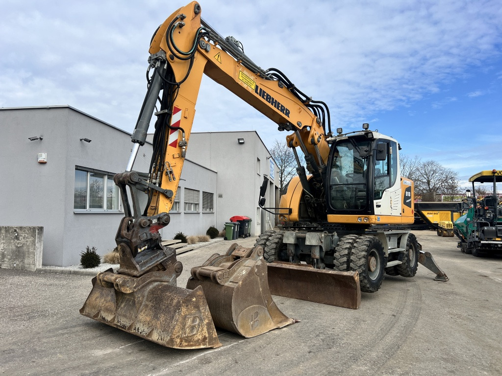 Liebherr A 918 C-Litronic (111509) - Escavadeira de rodas: foto 3 Liebherr A 918 C-Litronic (111509) - Escavadeira de rodas: foto 3