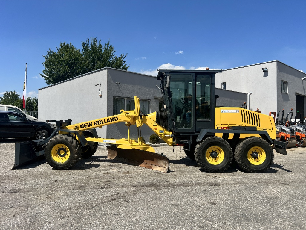 O&K – New Holland F 106 A (111601) - Motoniveladora: foto 1 O&K – New Holland F 106 A (111601) - Motoniveladora: foto 1