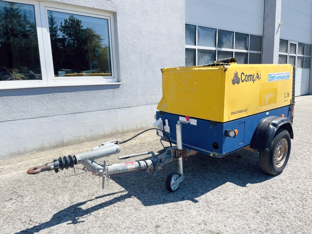 Vergleich C38 (4040) - Compressor de ar: foto 2 Vergleich C38 (4040) - Compressor de ar: foto 2
