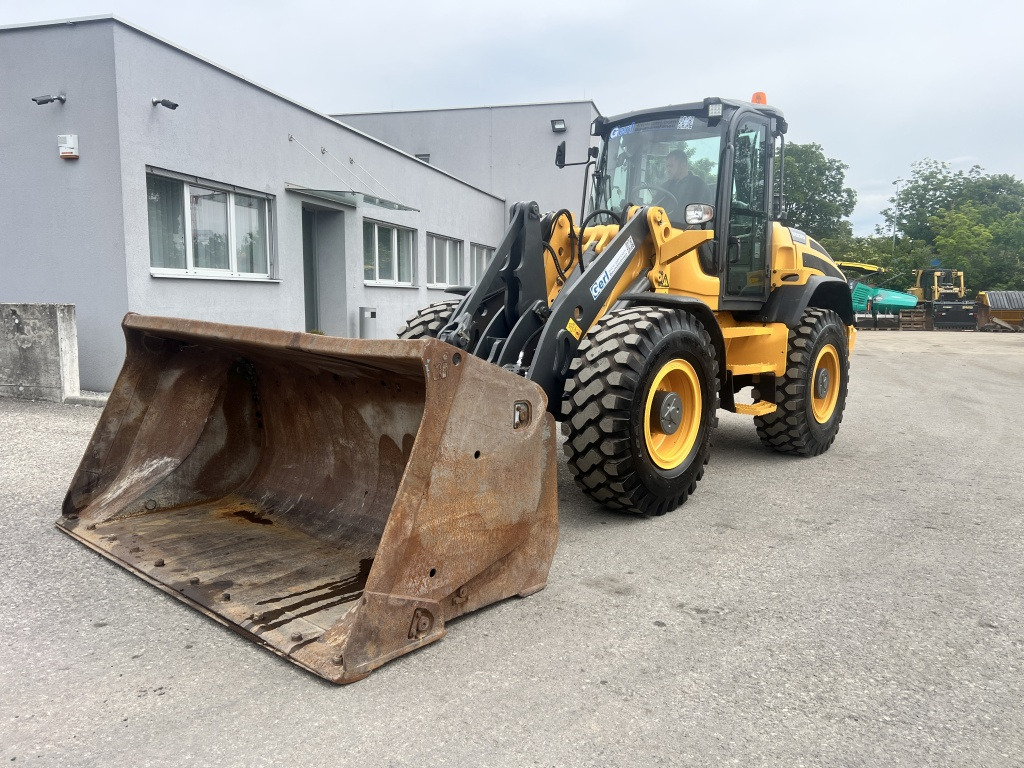Volvo L 50 G-TP (111581) - Pá carregadora de rodas: foto 2 Volvo L 50 G-TP (111581) - Pá carregadora de rodas: foto 2