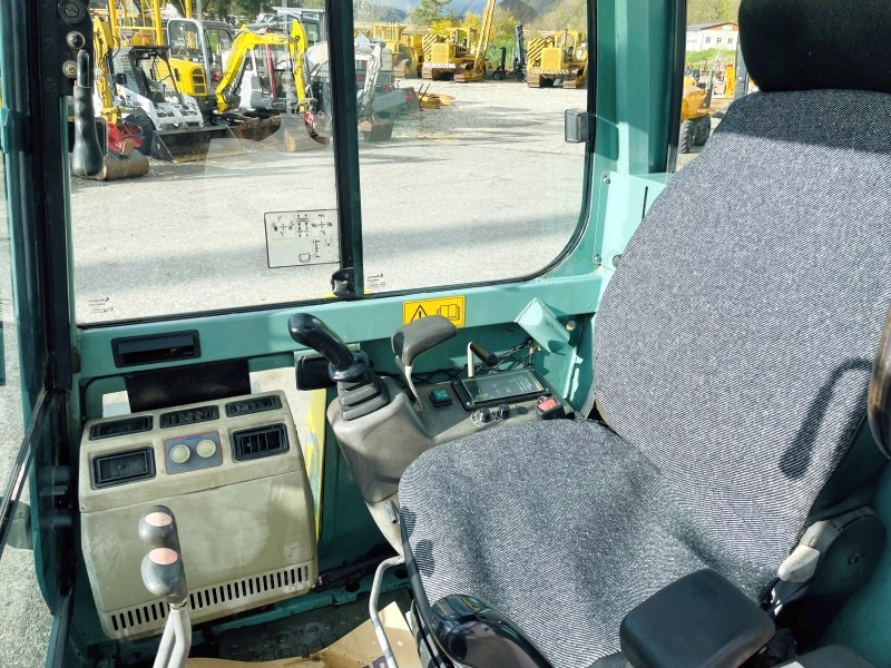 Yanmar B25V (3699) - Mini escavadeira: foto 5 Yanmar B25V (3699) - Mini escavadeira: foto 5