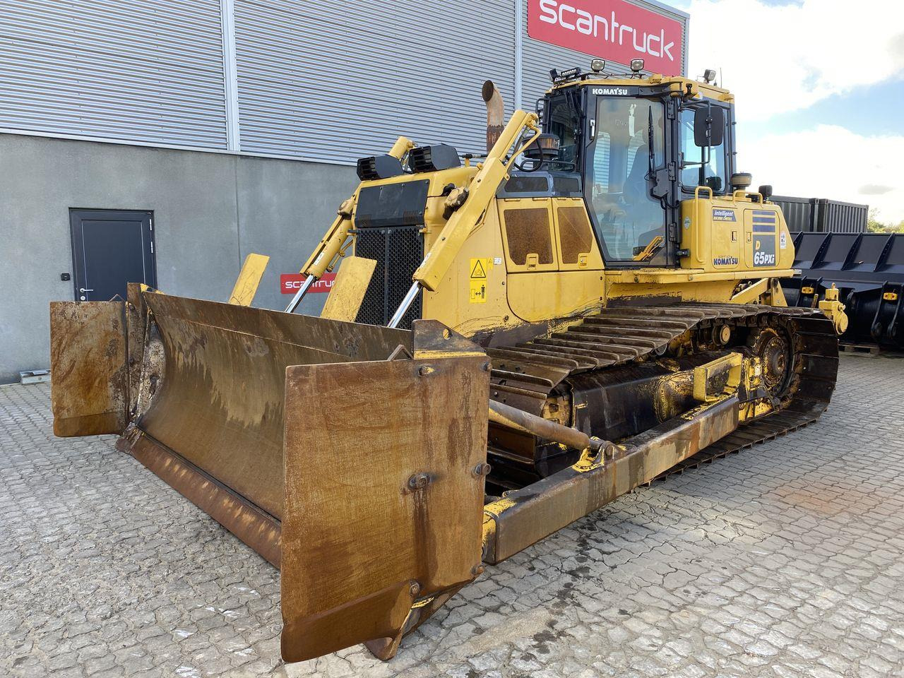 Komatsu D65PXI-18 - Buldôzer: foto 1 Komatsu D65PXI-18 - Buldôzer: foto 1