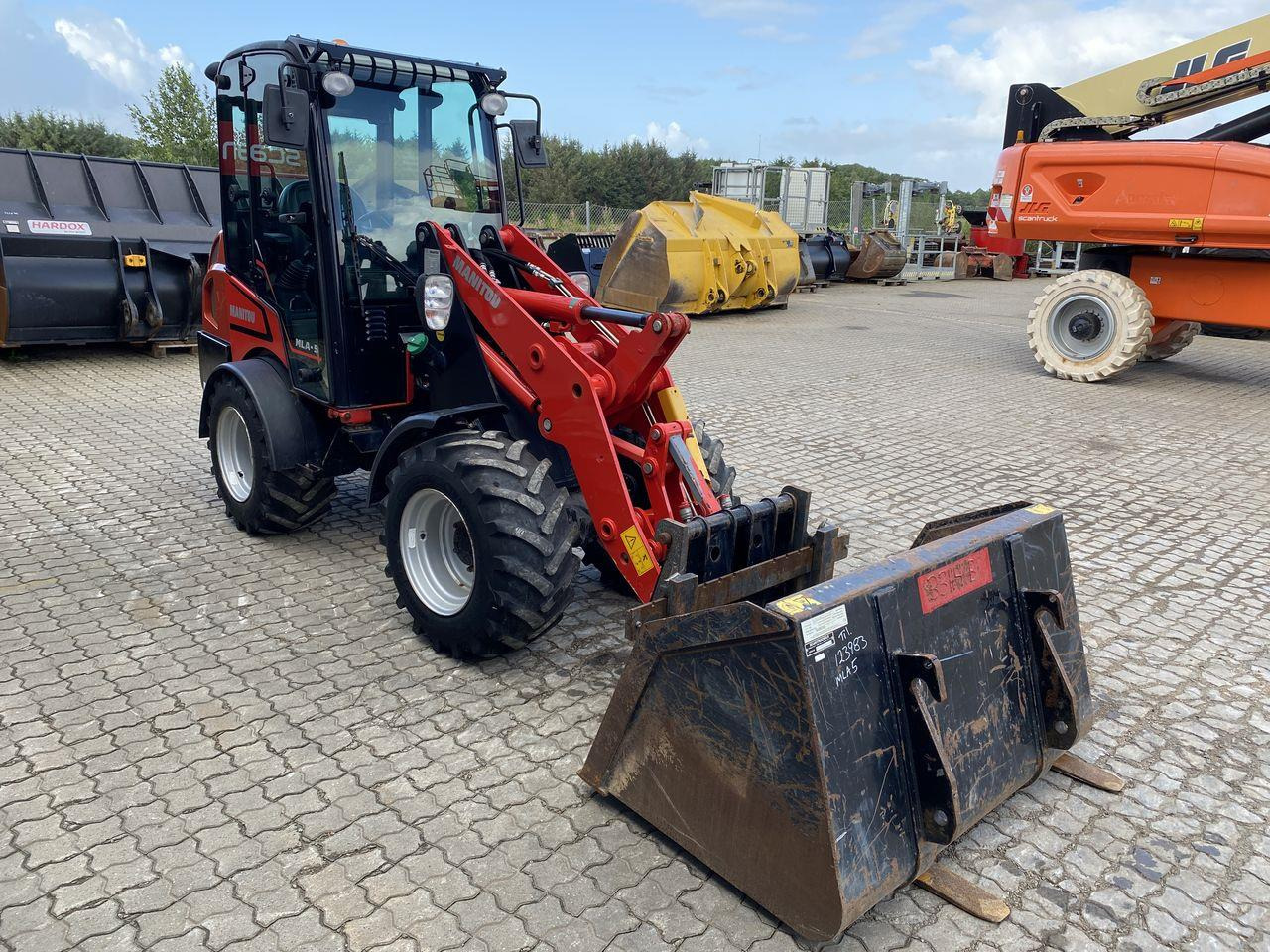 Manitou MLA 5-50H-Z CAB - Carregadora articulada: foto 5 Manitou MLA 5-50H-Z CAB - Carregadora articulada: foto 5