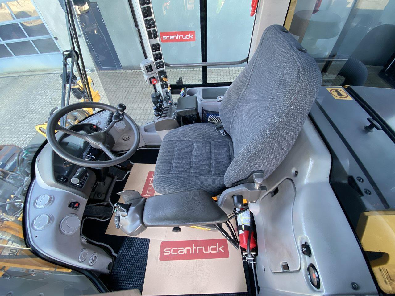 Volvo L60G - Pá carregadora de rodas: foto 3 Volvo L60G - Pá carregadora de rodas: foto 3