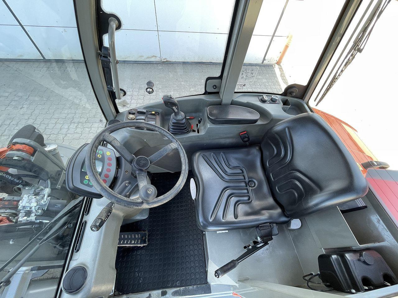 Weycor AR380 CAB - Carregadora articulada: foto 3 Weycor AR380 CAB - Carregadora articulada: foto 3