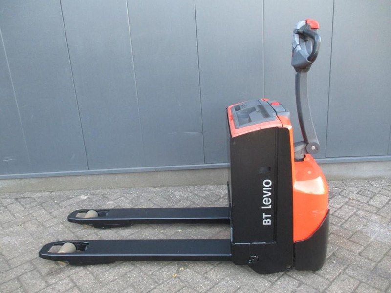 BT LWE 160 - Porta-palete: foto 1 BT LWE 160 - Porta-palete: foto 1