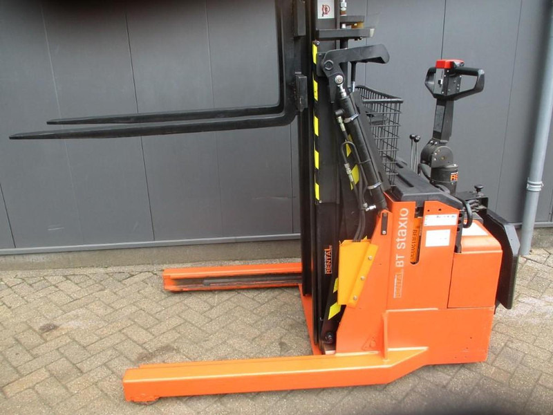 BT RWE 120 - Porta-palete: foto 5 BT RWE 120 - Porta-palete: foto 5