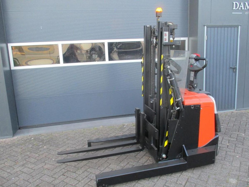 BT SPE 120 XRD - Porta-palete: foto 3 BT SPE 120 XRD - Porta-palete: foto 3