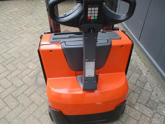 BT SWE 100 - Stacker: foto 2 BT SWE 100 - Stacker: foto 2