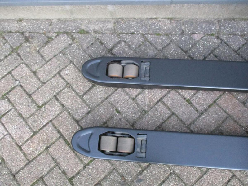 Heli CBD15 - Porta-palete: foto 5 Heli CBD15 - Porta-palete: foto 5