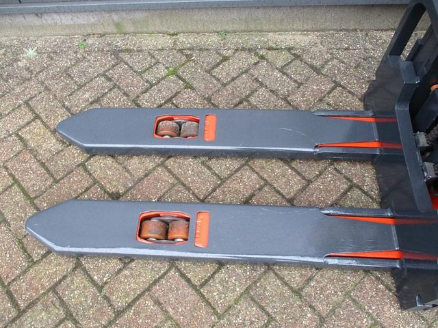 Stacker Linde L16: foto 6