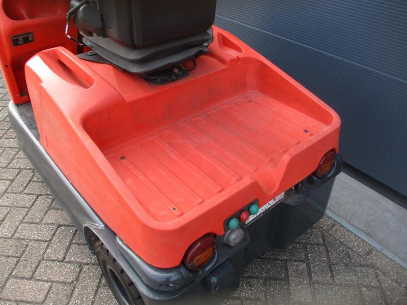 Linde P 60 - Trator elétrics: foto 5 Linde P 60 - Trator elétrics: foto 5